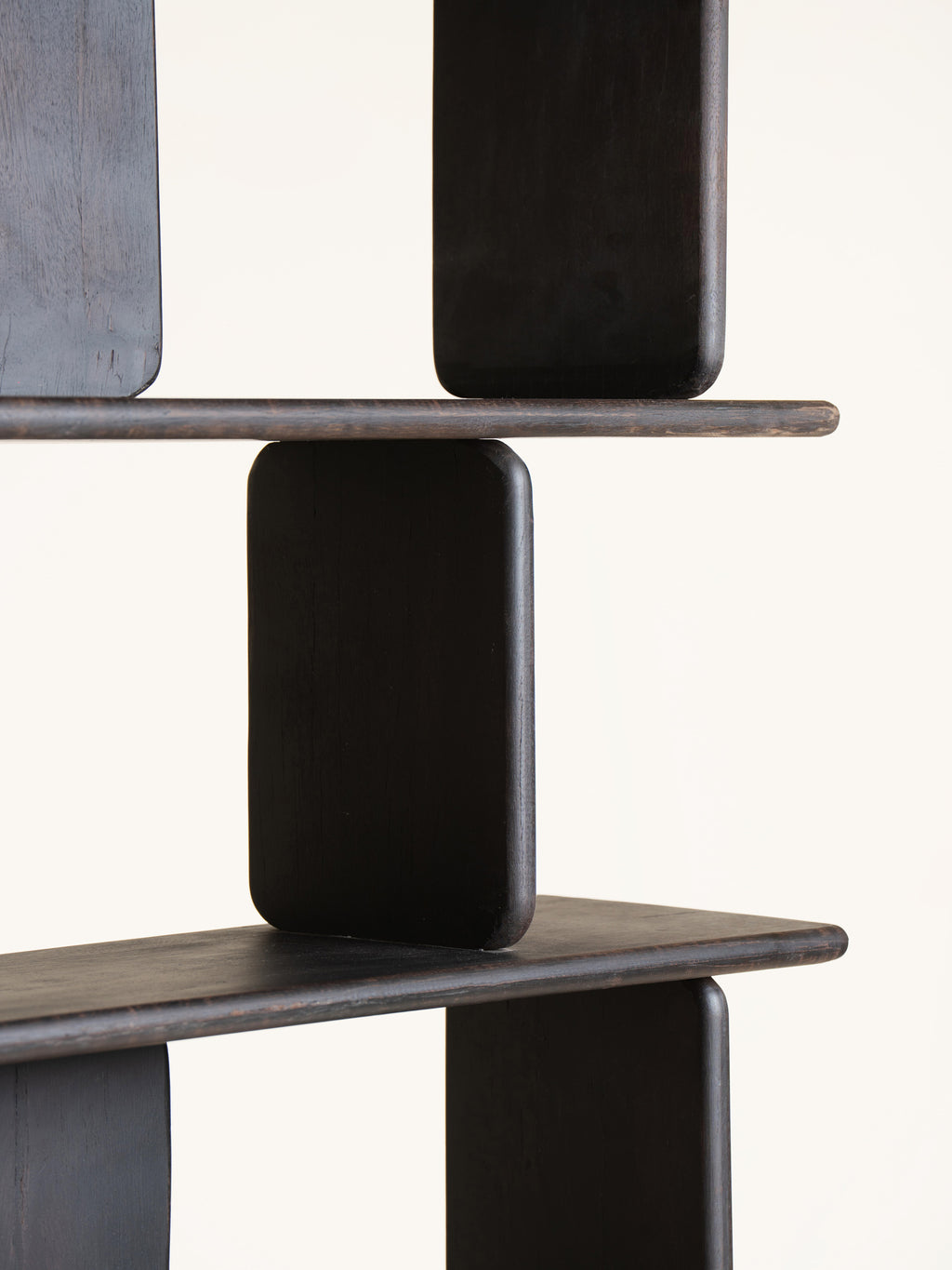 MATTEO - estantería - madera recuperada - L 122 x W 30 x H 183 cm - marrón oscuro