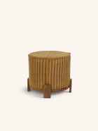 BRINDISI - poef - acacia hout - DIA 52 x H 42 cm - oker