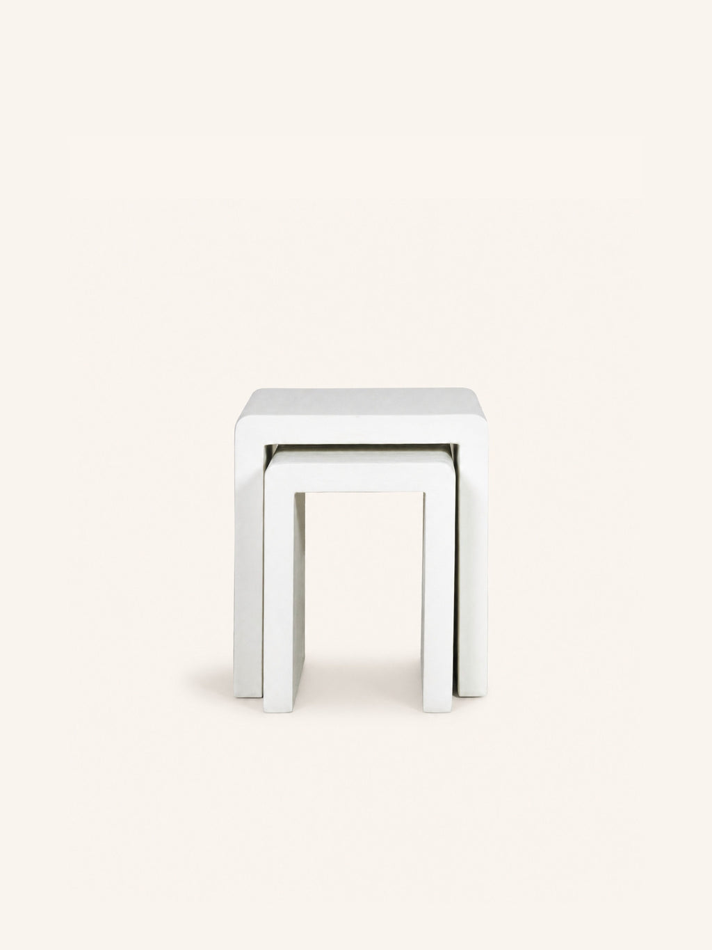 VERONA - juego de 2 mesas auxiliares - yeso de cal - L 33/45 x W 40/45 x H 43/50 cm - blanco roto