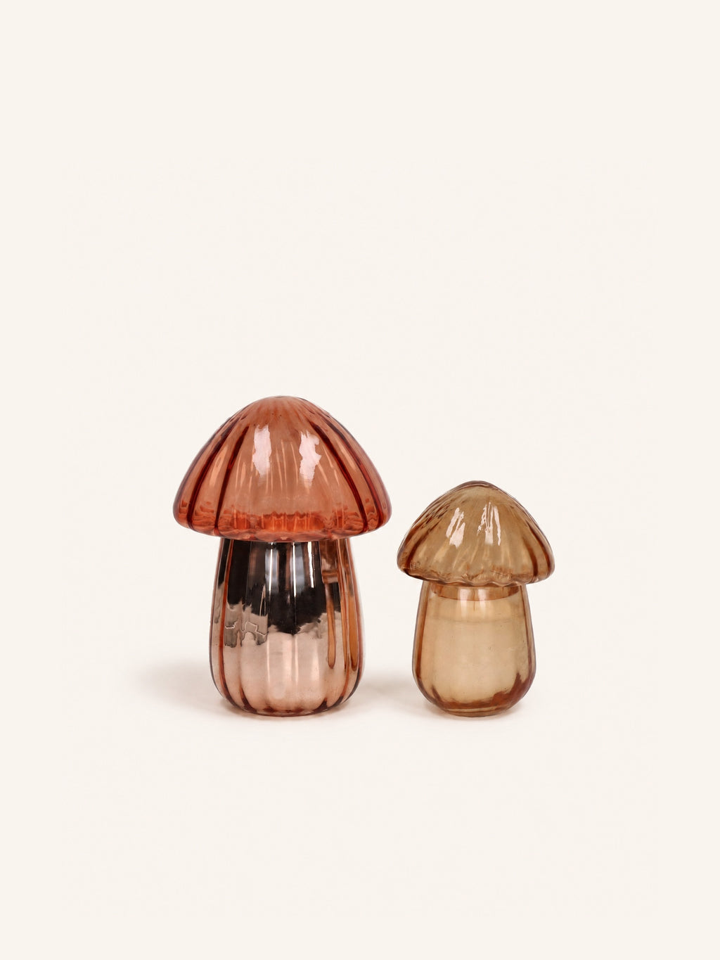 PORTABELLA - kaars 1 wiek - "black oudh" - glas - DIA 12,5 x H 18 cm - donker amber