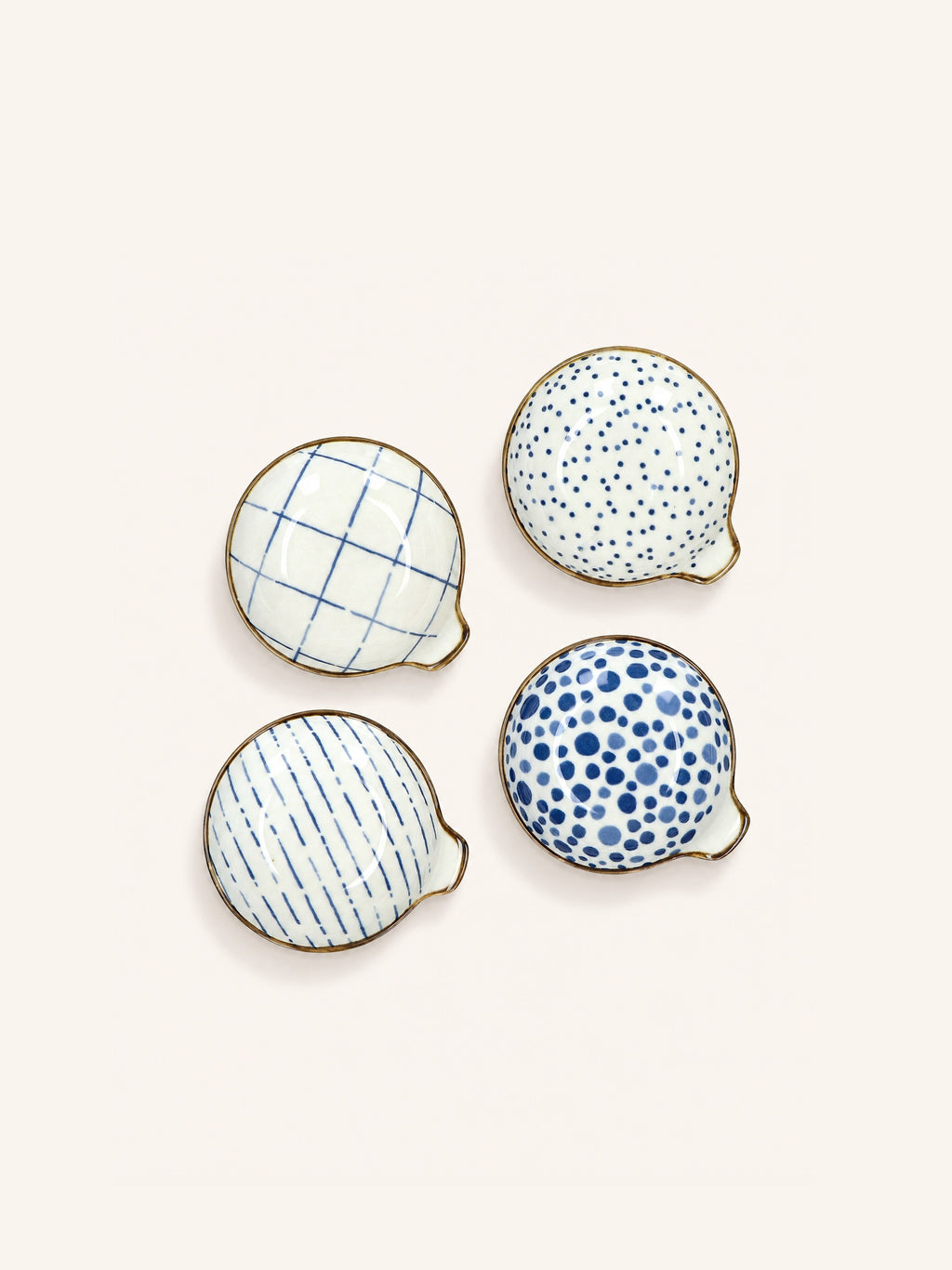 ANAFI - set/4 piattini da aperitivo - L 11 x W 10 x H 3,8 cm - blu
