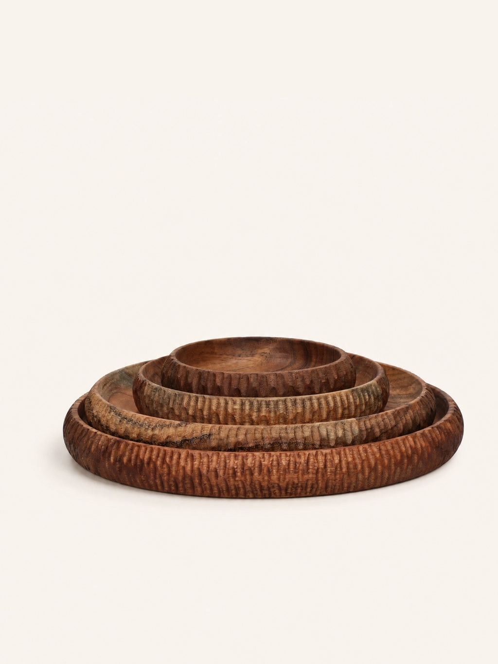 HOMMAGE - schaal - acacia hout - DIA 16 x H 2,5 cm - walnoot