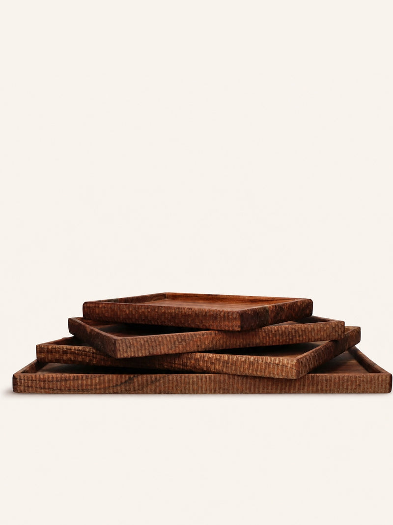 HOMMAGE - tray - acacia wood - L 28 x W 20 x H 2,5 cm - walnut