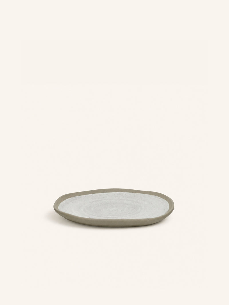 PRIMEVAL - dessert plate - porcelain - L 16,5 x W 15 x H 1,4 cm - light gray