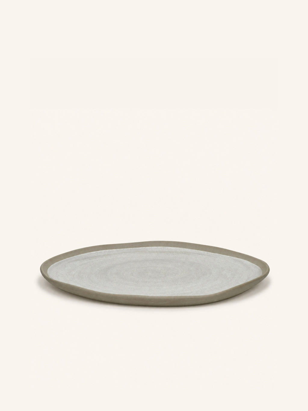 PRIMEVAL - piatto piano - porcellana - L 27 x W 24,3 x H 1,5 cm - grigio chiaro