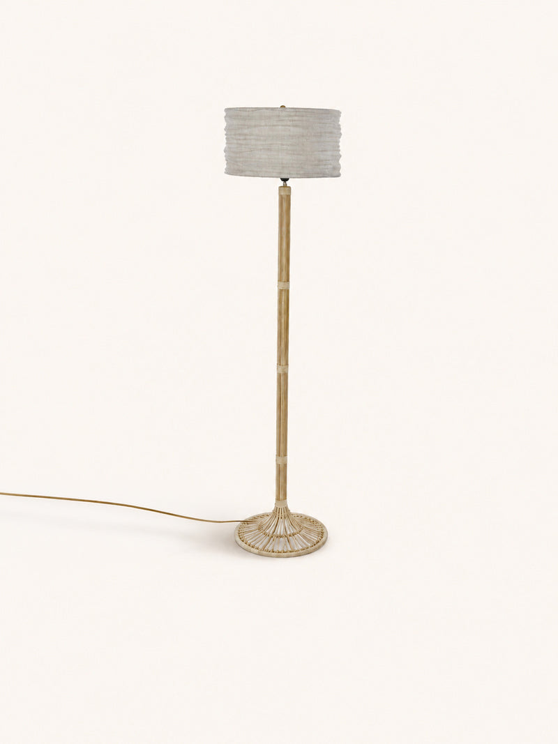 MAESTRO - vloerlamp - rotan - DIA 45 x H 154 cm - naturel