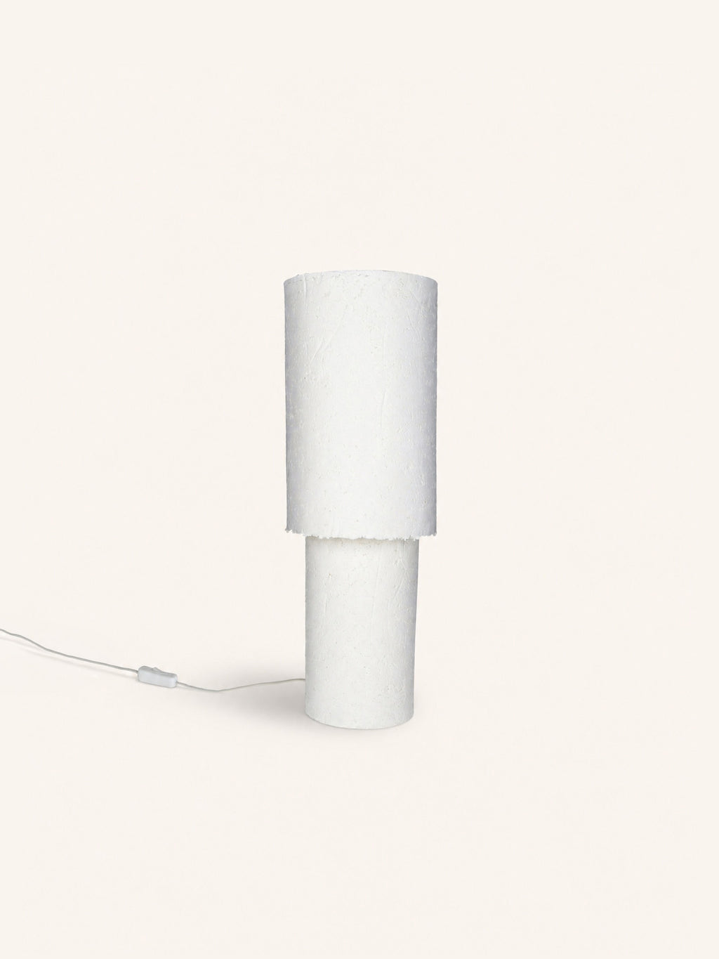 COMPETA - table lamp - papier-mâché - DIA 20 x H 54 cm - white