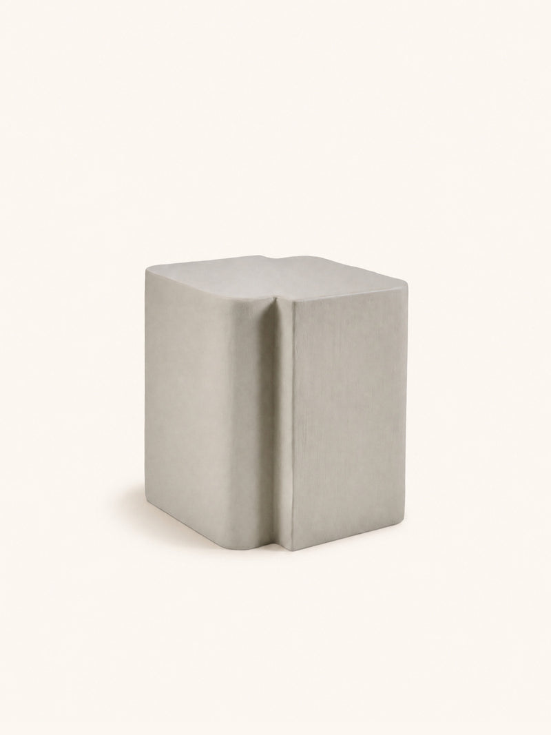 RENAISSANCE - coffee table - lime plaster - L 40 x W 40 x H 45 cm - beige