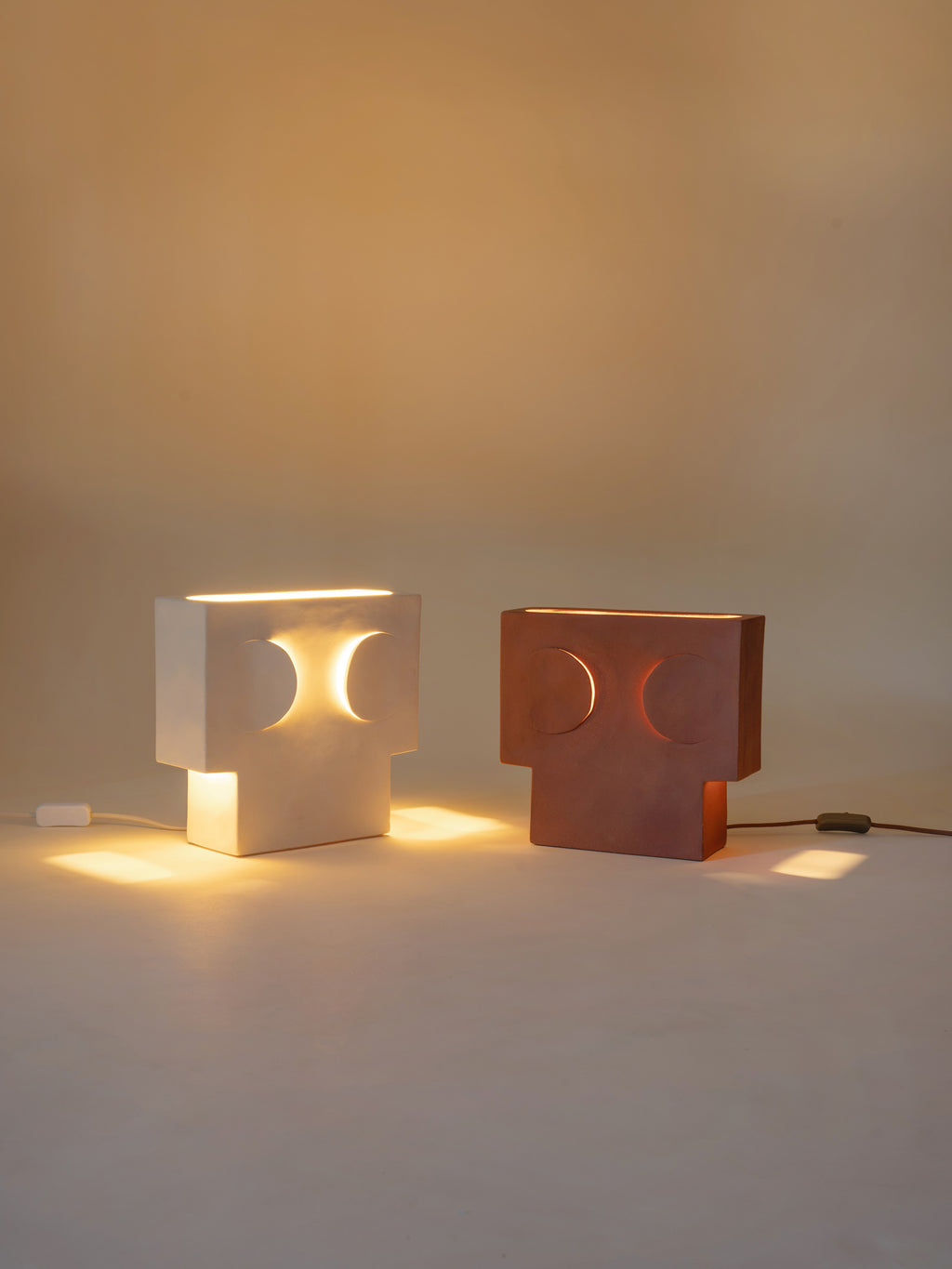 ECLIPSE - lampe de table - grès - L 28 x W 10 x H 27 cm - terracotta