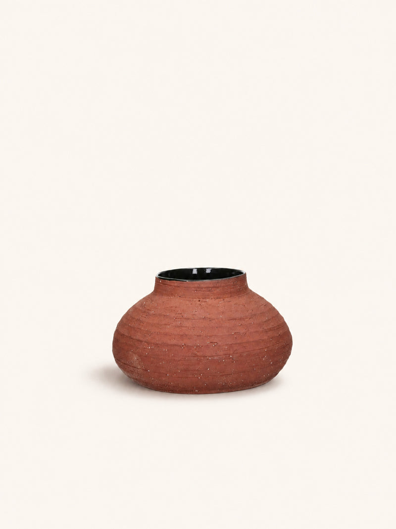 BATU - vaas - terracotta - DIA 27 x H 15,5 cm - bruin