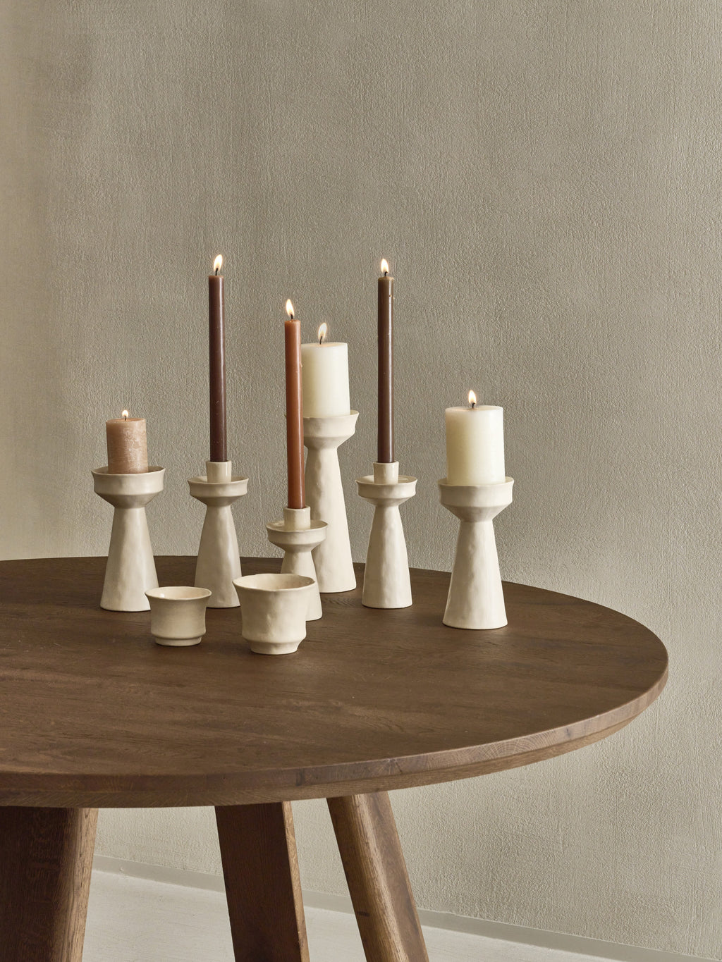 TIERNO - candle holder - porcelain - DIA9,4 x H 22 cm - off-white