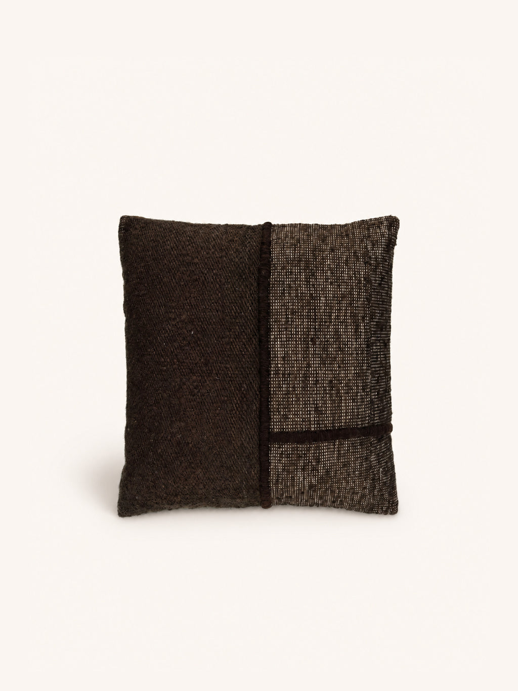 YARABA - Kissen - Bananengarn - L 50 x W 50 cm