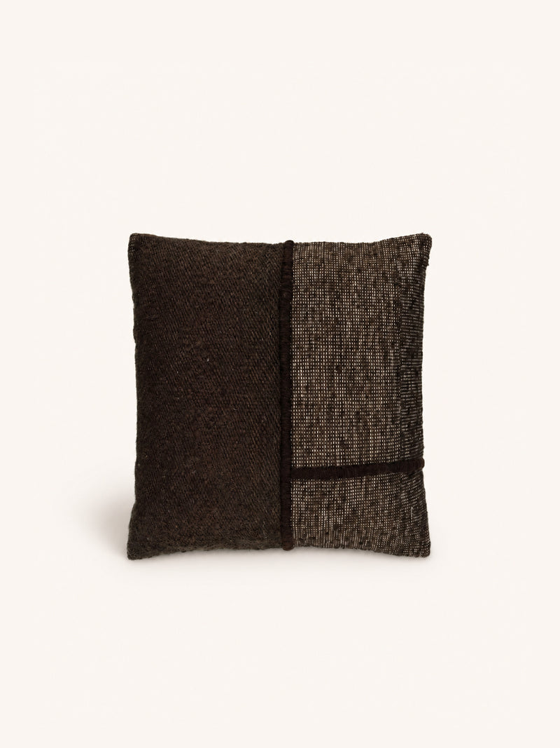 YARABA - kussen - bananengaren - L 50 x W 50 cm - donkerbruin