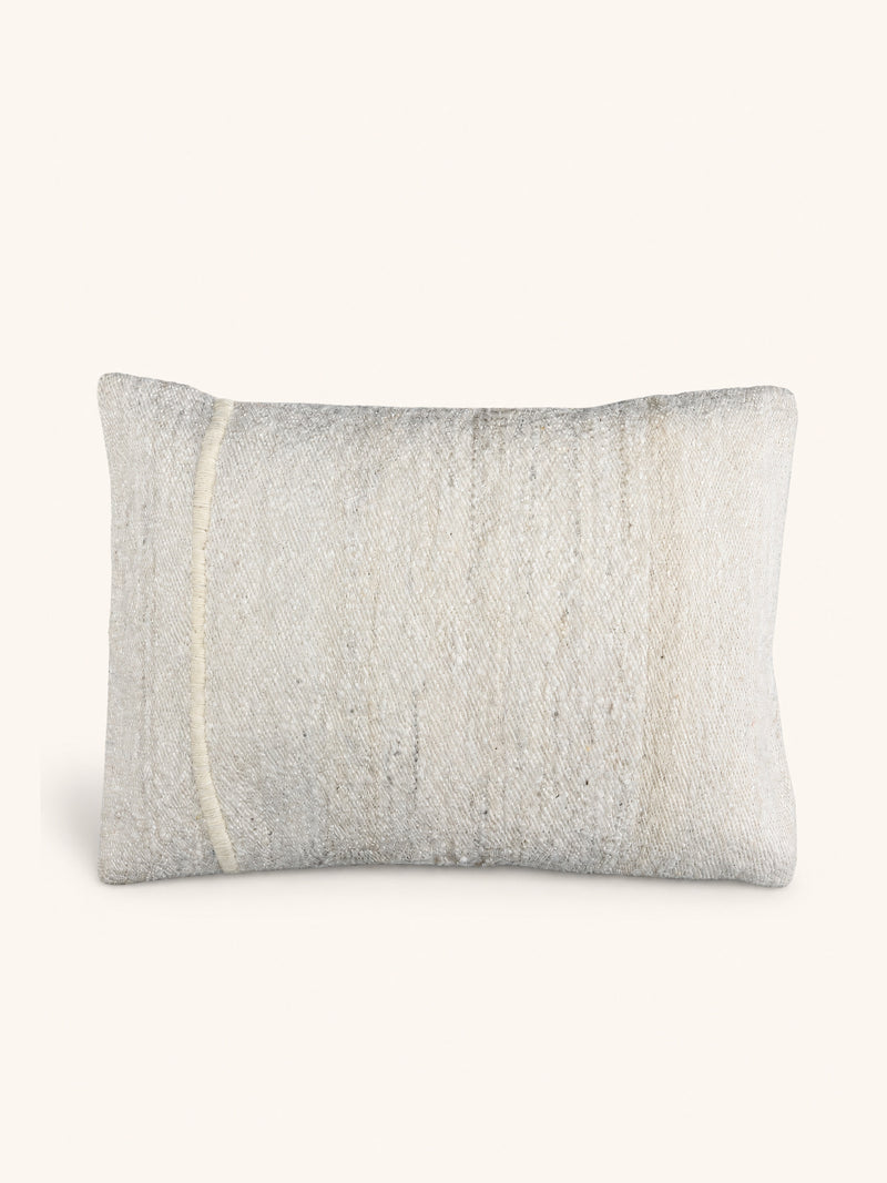 YARABA - kussen - bananengaren - L 70 x W 50 cm - ecru