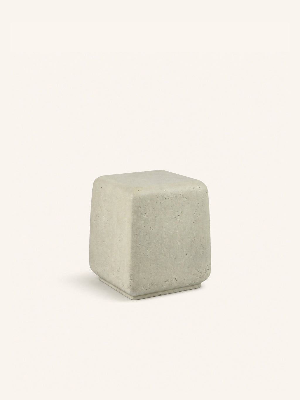 MAKURA - tabouret - fibrociment - L 40 x W 40 x H 47 cm - blanc cassé