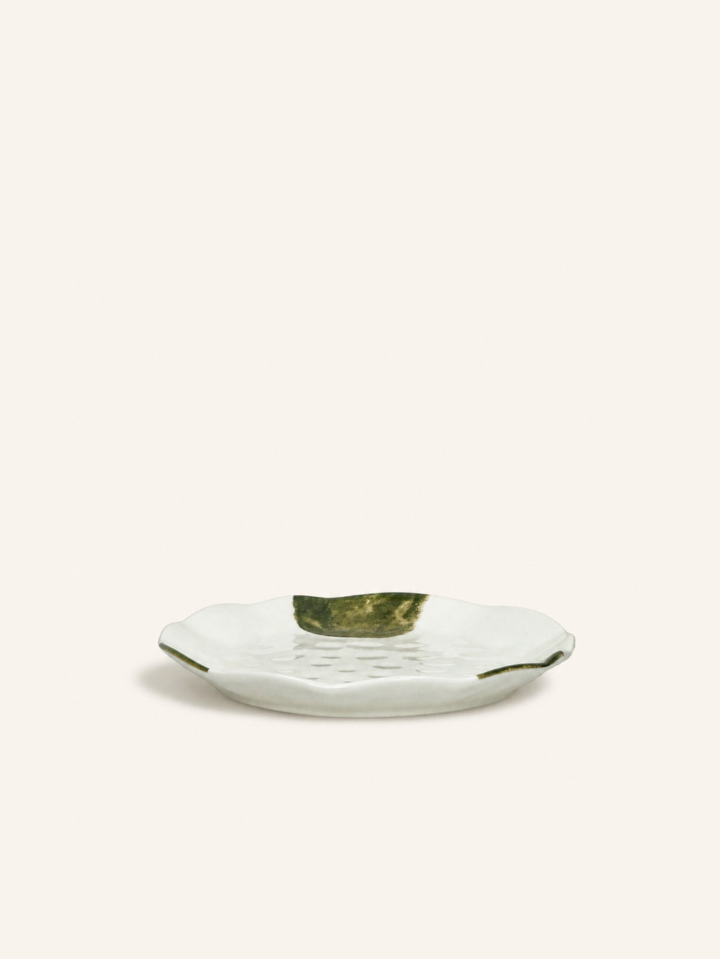 LABO - dessert plate - porcelain - DIA 20,3 x H 2 cm - green