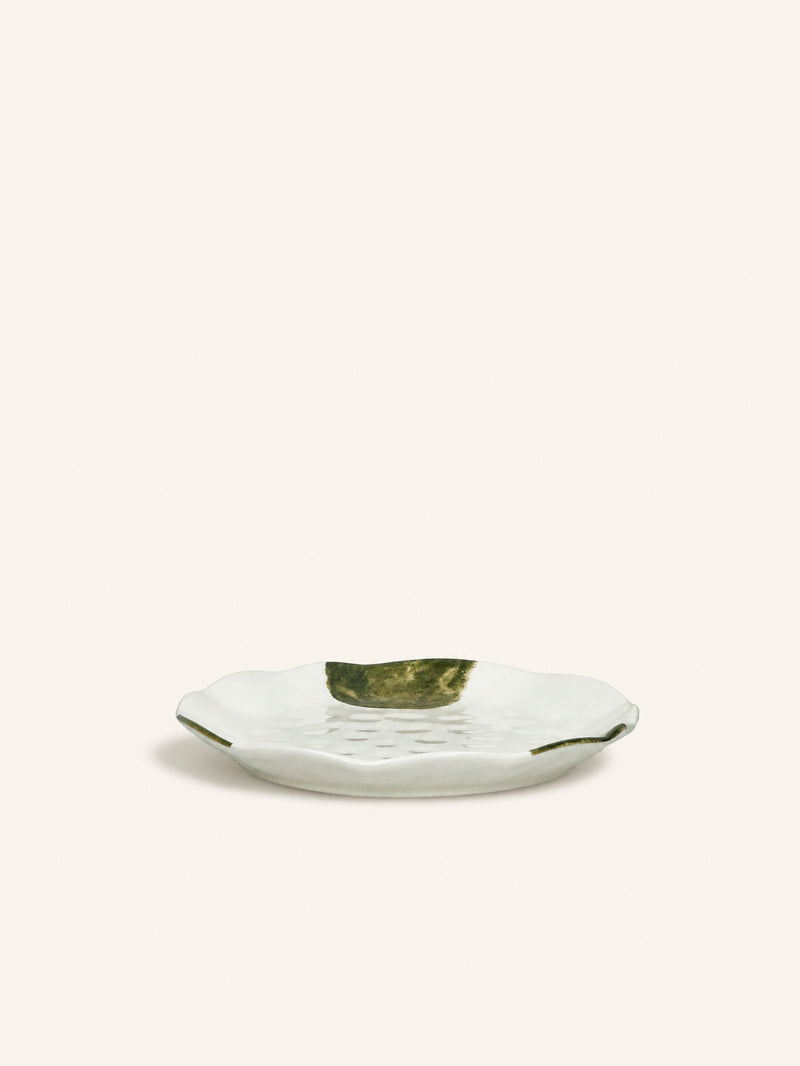 LABO - dessert plate - porcelain - DIA 20,3 x H 2 cm - green