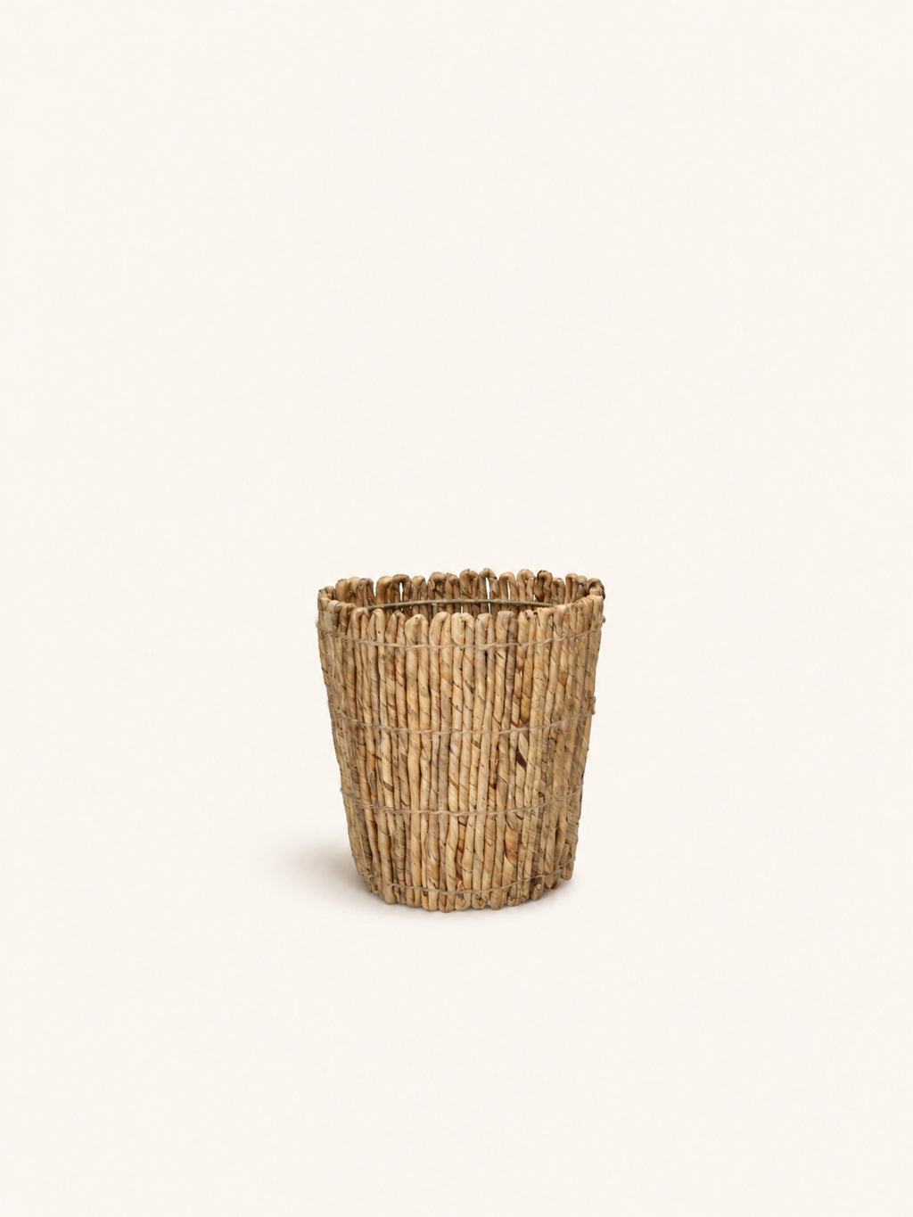 UMI - basket - water hyacinth - DIA 21 x H 20 cm - natural