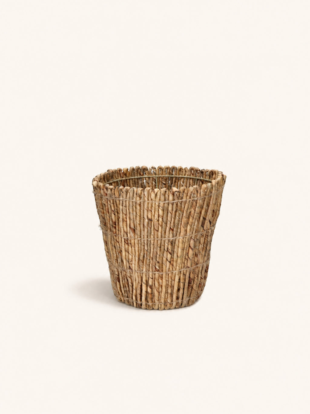 UMI - basket - water hyacinth - DIA 27 x H 24 cm - natural