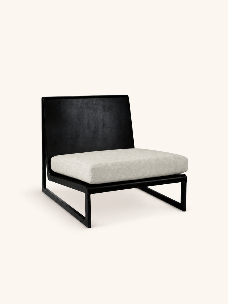 VANTA - lounge chair - metal - L 72 x W 67 x H 73 cm - black