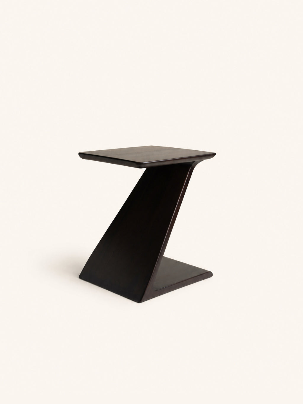OBLO - bijzettafel - acacia hout - L 45 x W 40 x H 56 cm - walnoot