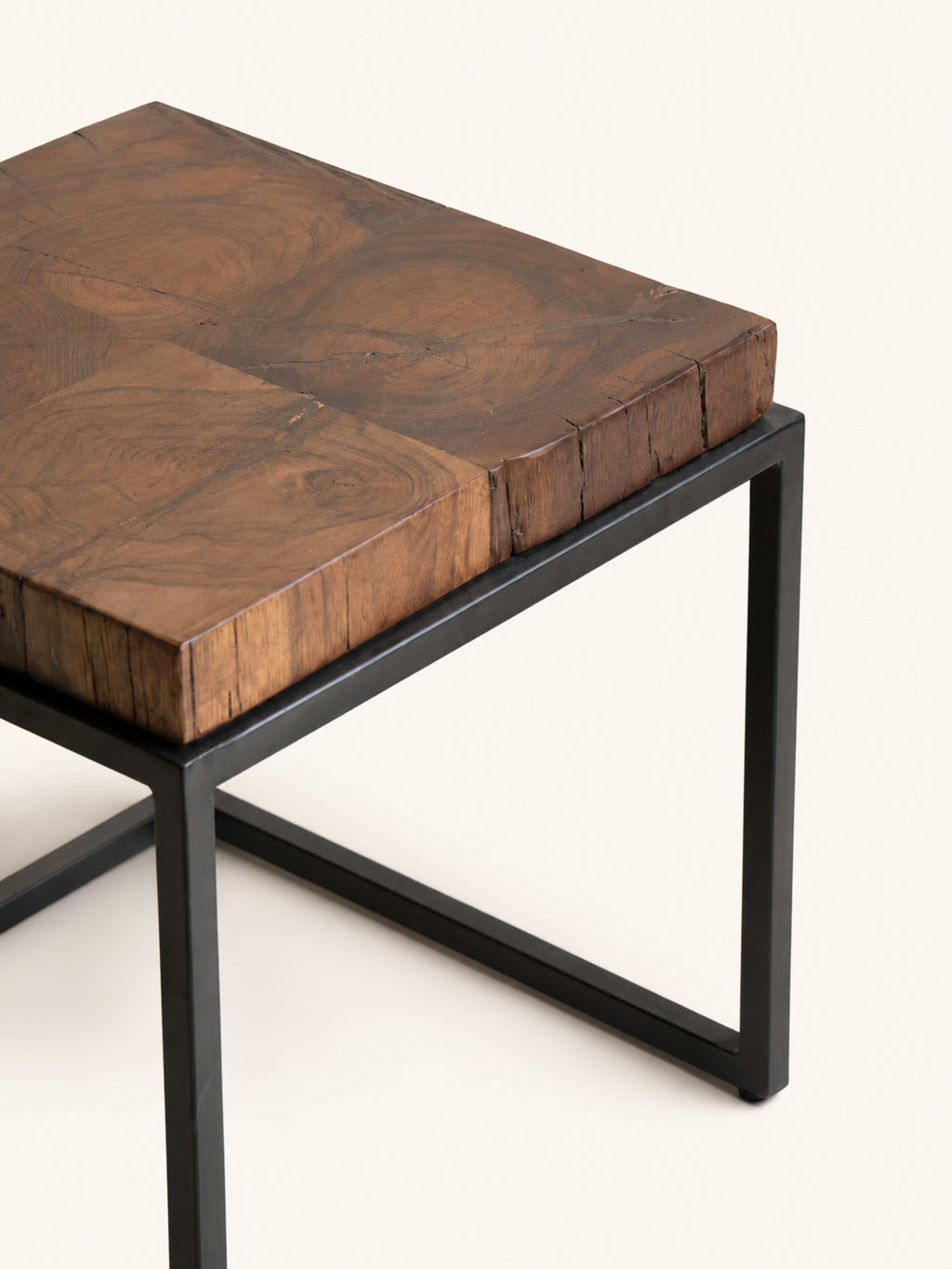 ESTAMPILLA - mesa de centro - madera recuperada - L 45 x W 45 x H 46 cm - marrón