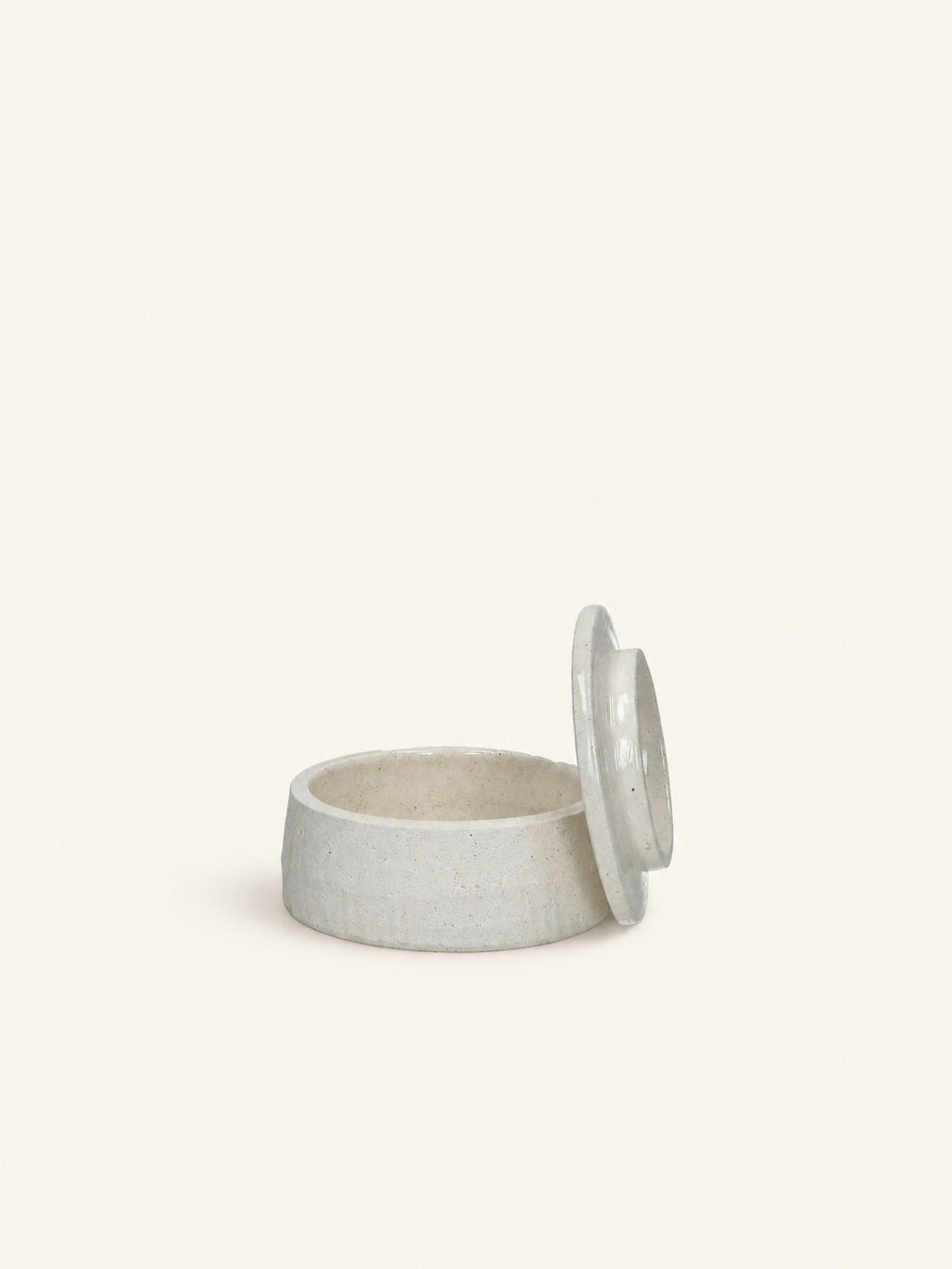 PUNCH - Dose mit Deckel - Keramik - DIA 11,5 x H 5 cm - weiß