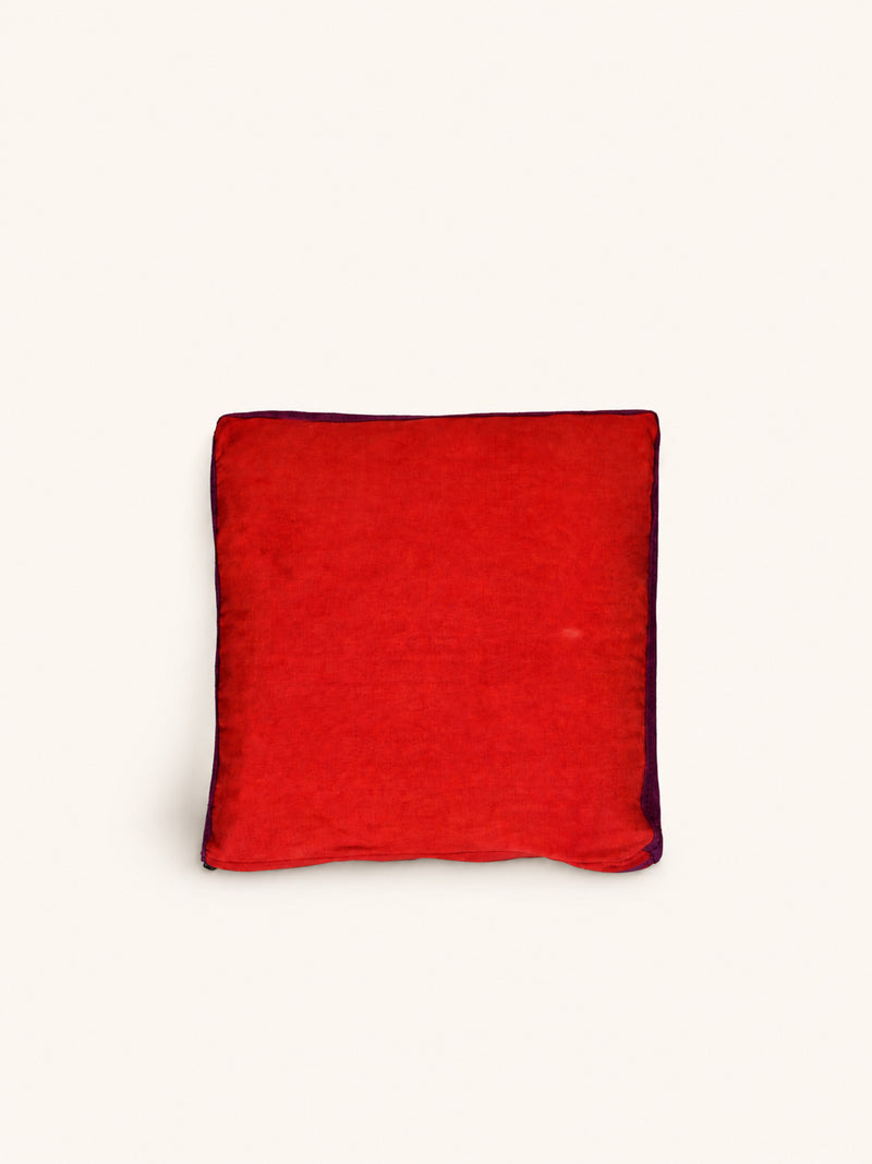 LIORA - cushion - cotton - L 45 x W 45 x H 5 cm - red