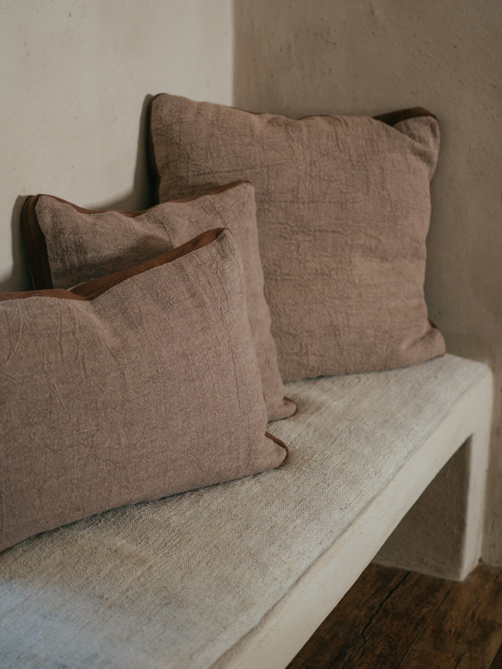 ALPHA CLASSICS - coussin - lin - L 45 x W 45 cm - naturel