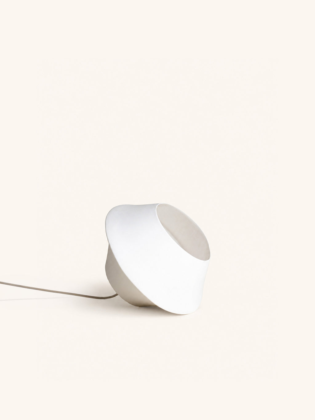 KOJIN - table lamp - stoneware - DIA 34 x H 22 cm - white