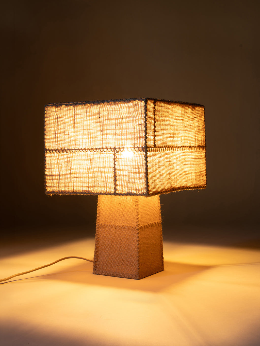 RAW - Tischlampe - Jute - L 34 x W 30 x H 45 cm - Natur