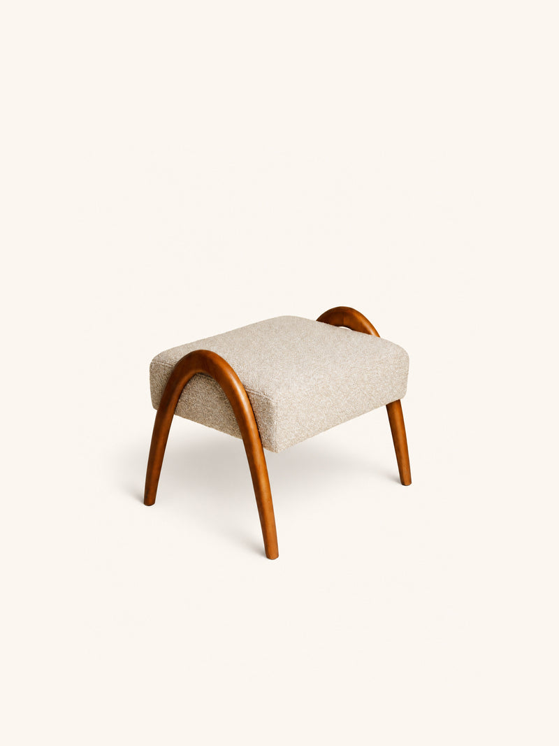 MAURICE - footstool - polyester - L 58,5 x W 45 x H 46,5 cm - beige