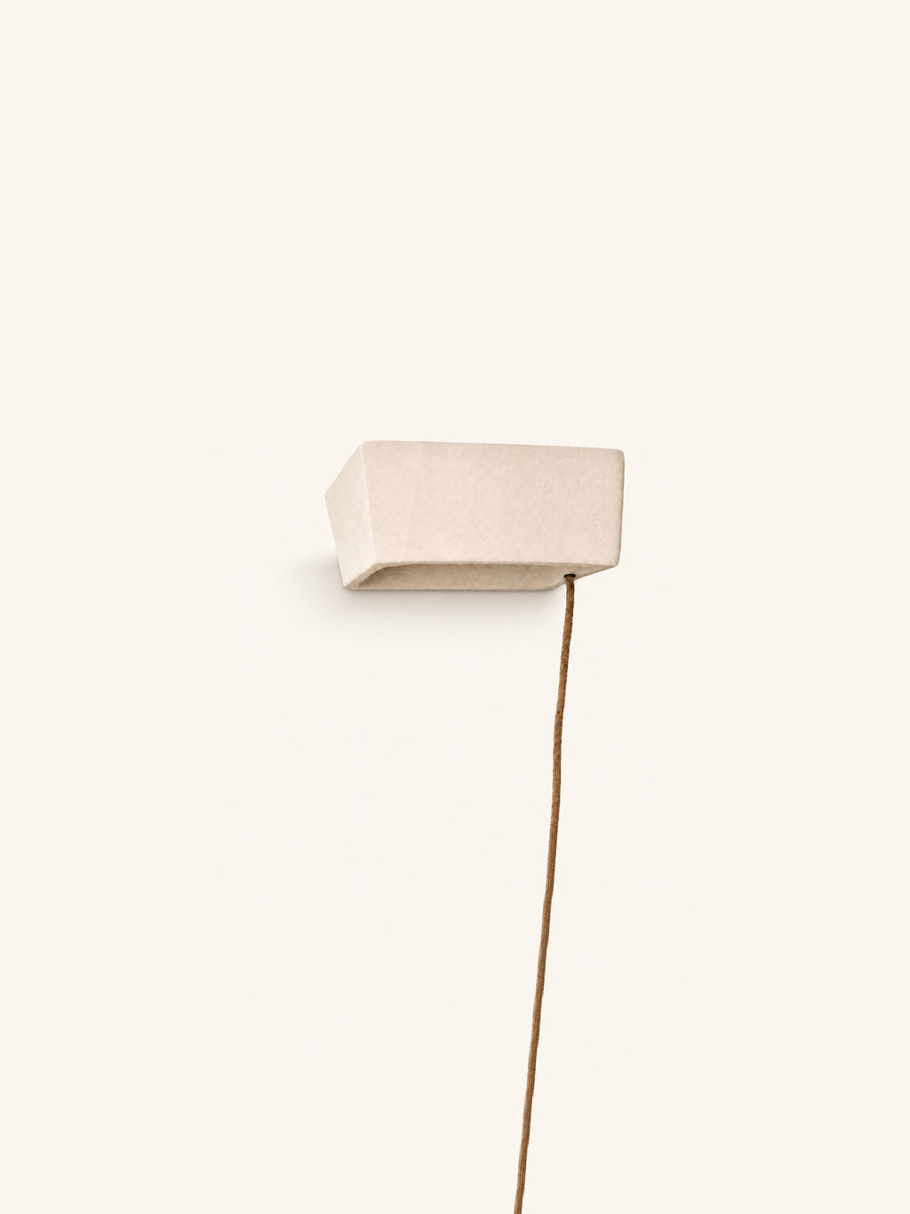 LITH - lámpara de pared - papel maché - L 24 x W 20 x H 9 cm - blanco roto